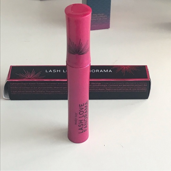 MARY KAY Limited Edition Gift Box - Brand New - Picture 13 of 16